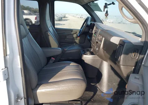 2015 Chevrolet Express 2500 Ls from USA, damaged, VIN 1GAWGPFF6F1260912